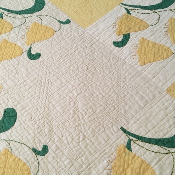 Vintage Antique Quilt Handmade - Picture 5 of 8